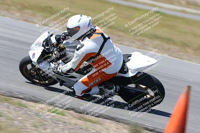 media/Apr-23-2023-TrackXperience (Sun) [[90816c9ee1]]/Level 2/session 2 turn 11/